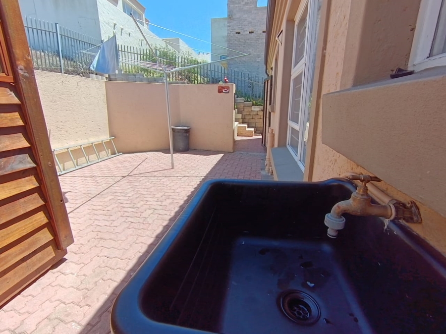 3 Bedroom Property for Sale in Island View Western Cape